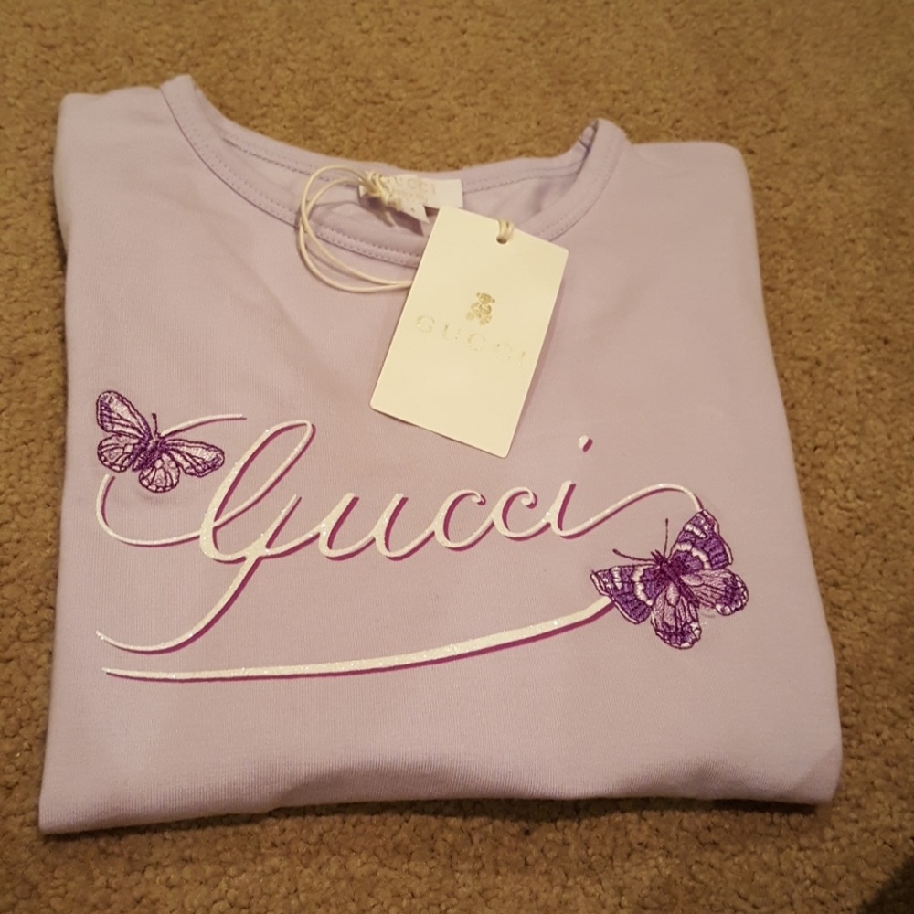 Authentic Gucci full sleeved tshirt, size 4.
